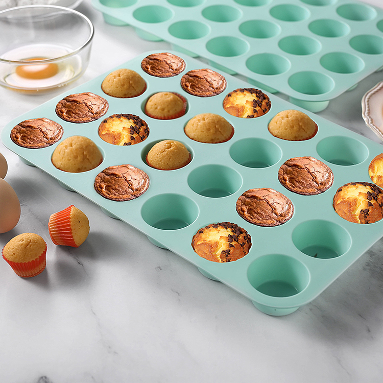 24-Cavity Silicone Muffin Pan, Cupcake Pan