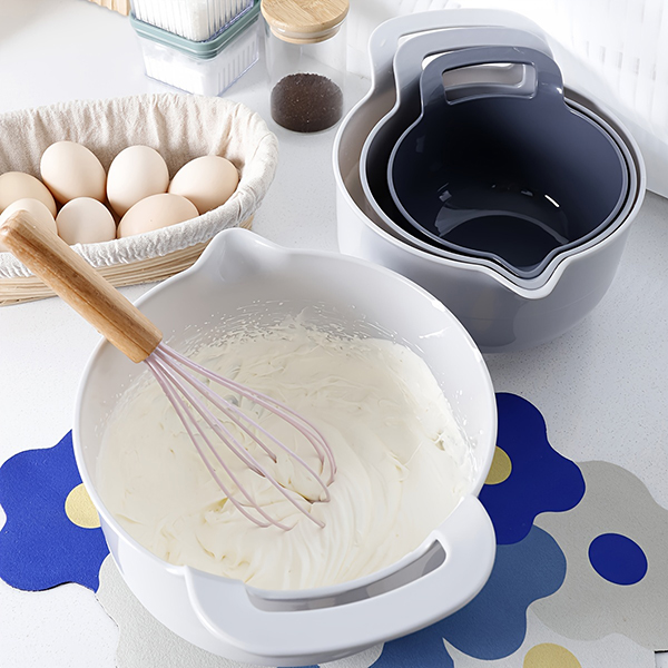 Do You Know How To Choose The Size And Shape of The Mixing Bowl?