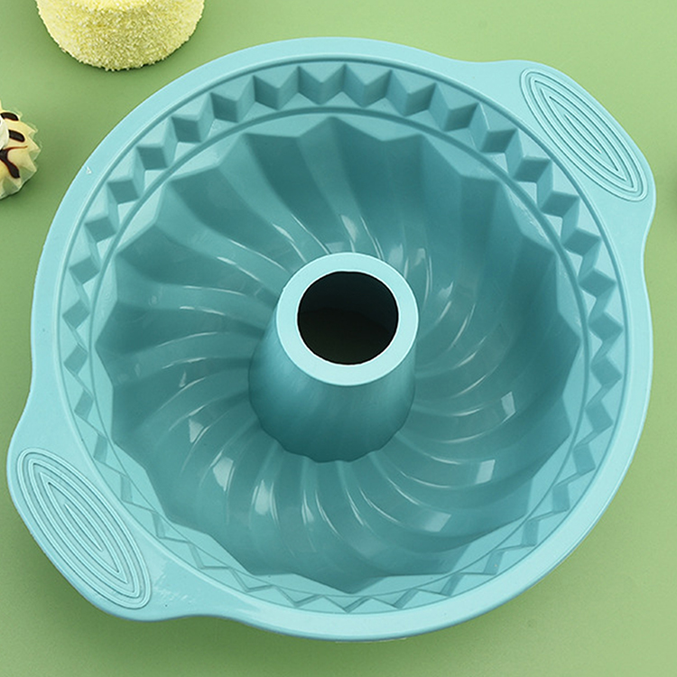 9.5 Inch Non-stick Hollow-shaped Silicone Cake Pan